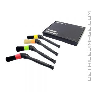 Exterior brush set